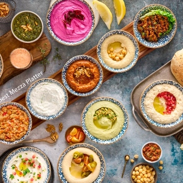 طبق مقبلات مشكل